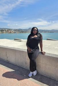 614926051: Chica busca chico en Málaga
