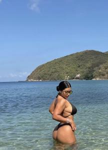 641937441: Chica busca chico en Pontevedra