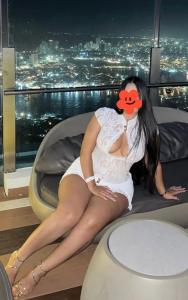 745077621: Chica busca chico en Albacete