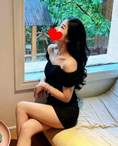 631233084: Chica busca chico en Barcelona