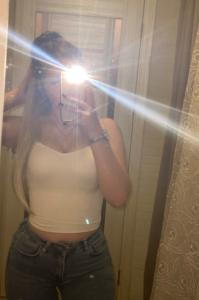 613840919: Chica busca chico en Murcia