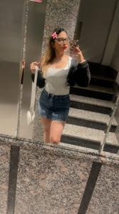 643880208: Chica busca chico en Murcia