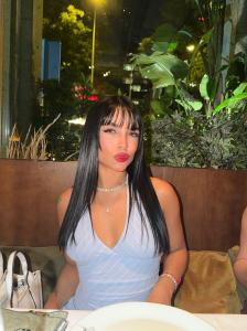 602430756: Chica busca chico en Barcelona