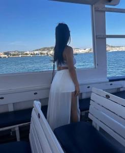 642537086: Chica busca chico en Barcelona