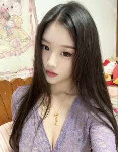 677836196: Chica busca chico en Madrid