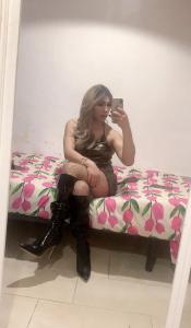 613907137: Chica busca chico en Murcia