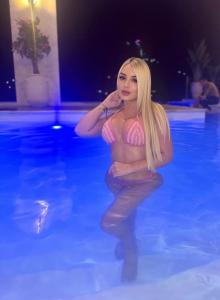 637716472: Chica busca chico en La Coruña