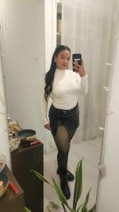 745099302: Chica busca chico en Asturias