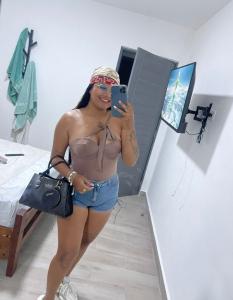 661408981: Chica busca chico en Burgos