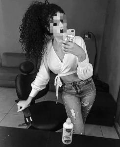 658329629: Chica busca chico en Almería