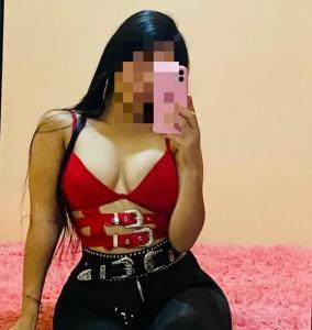 600661455: Chica busca chico en Barcelona