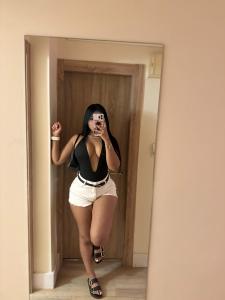 603398319: Chica busca chico en Valencia