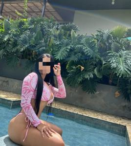 662368212: Chica busca chico en Sevilla