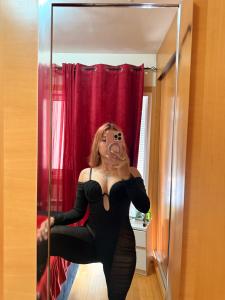 632274328: Chica busca chico en Valencia