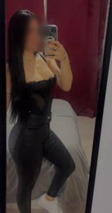 671149347: Chica busca chico en Murcia