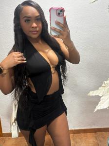 697368248: Chica busca chico en Lérida