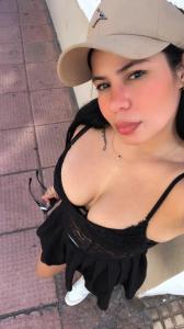 611311427: Chica busca chico en Gerona