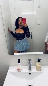 627543869: Chica busca chico en Mallorca