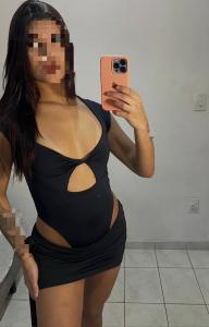 667034358: Chica busca chico en Madrid