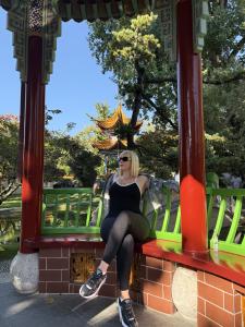 622947697: Chica busca chico en Gerona