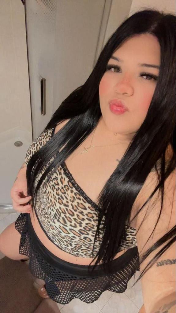 631724481: Chica busca chico en Tenerife
