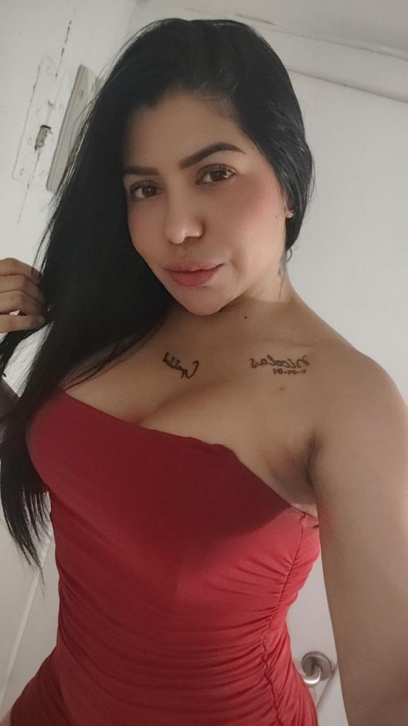 610455868: Chica busca chico en Ibiza