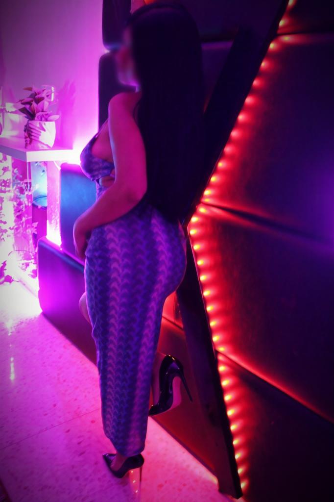 Chica busca chico en Sevilla: 