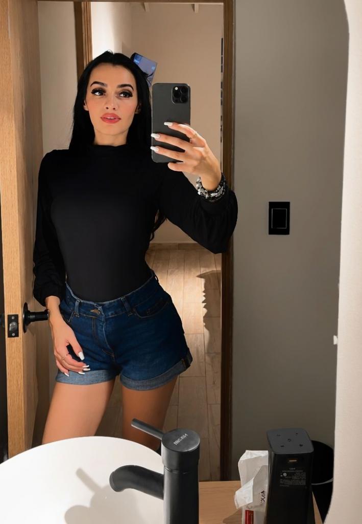 Chica busca chico en Gerona: 