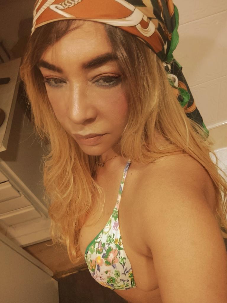 Chica busca chico en Barcelona: 