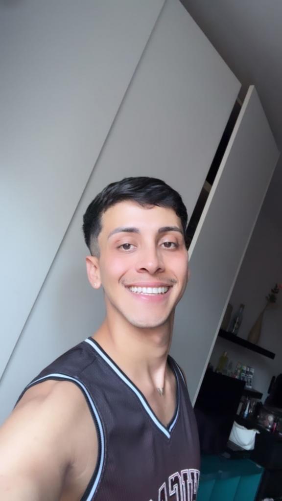 Chico busca chica en Tenerife: 