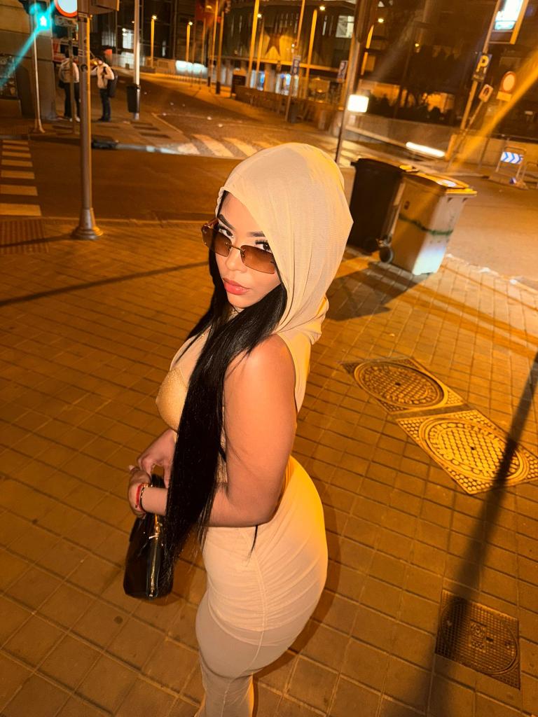 Chica busca chico en Málaga: 