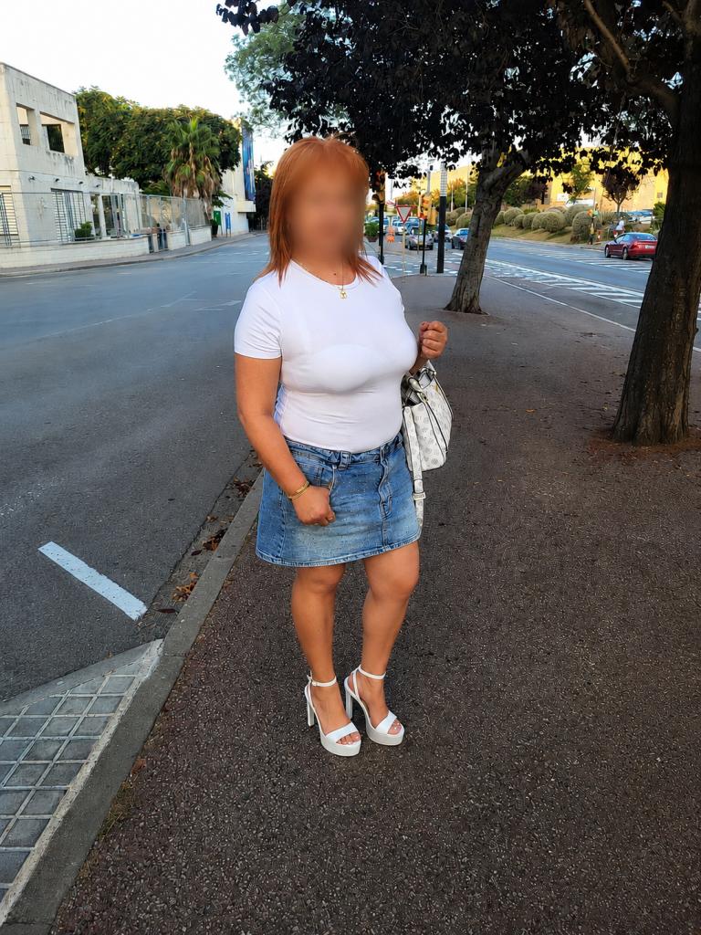 Chica busca chico en Gerona: 