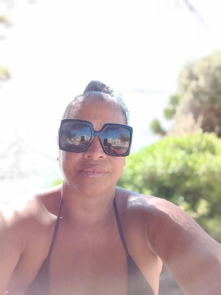 Chica busca chico en Tarragona: Chica busca chico