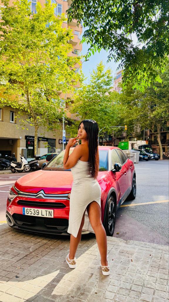667529710: Travesti en Barcelona