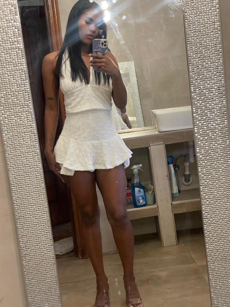 633917228: Chica busca chico en Madrid