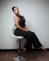 647342959: Chica busca chico en Barcelona