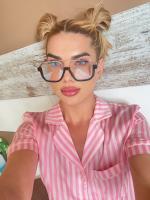 607212118: Travesti en Cádiz