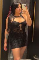673390208: Chica busca chico en Ibiza