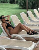 747860564: Chica busca chico en Madrid