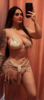 631103957: Chica busca chico en Barcelona