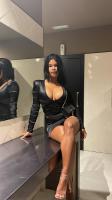 610048307: Chica busca chico en La Coruña