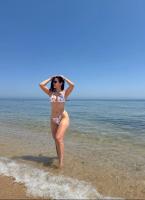674384944: Chica busca chico en Ibiza