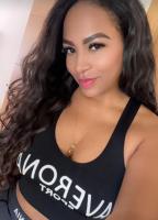 698947314: Chica busca chico en Alicante