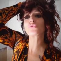 674041497: Chica busca chico en Alicante