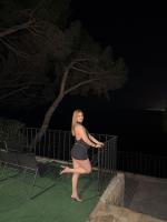 634167469: Chica busca chico en Barcelona