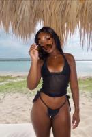 614008316: Chica busca chico en Barcelona