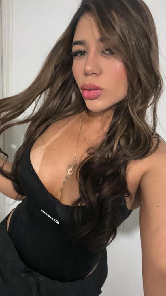 671875575: Chica busca chico en Mallorca