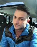 641905937: Chico busca chica en Valencia