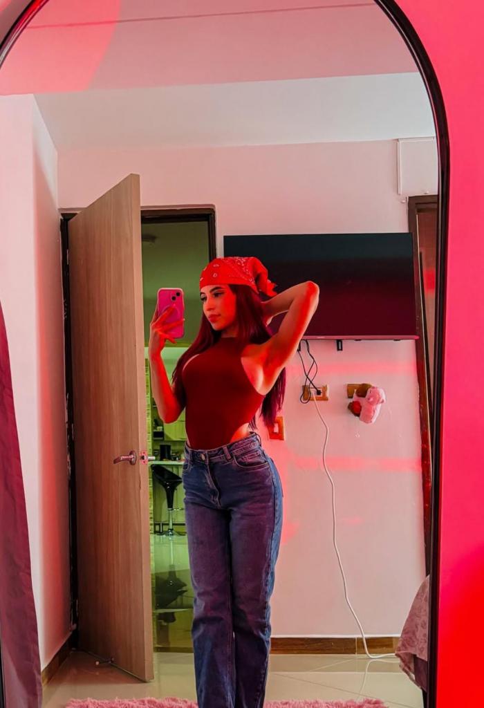 Chica busca chico en Murcia: 