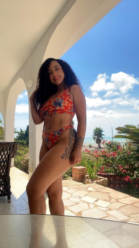 613832956: Chica busca chico en Almería